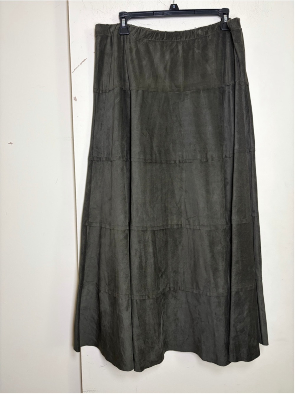 Kate Hill Casual Olive Green Faux Suede Tiered Maxi Skirt Boho Western Size L